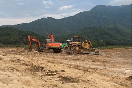 Hòa Bình: Chủ đầu tư dự án Khu công nghiệp Yên Quang có vội vì tiến độ?