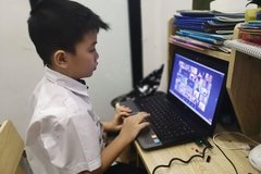 Hà Nội kêu gọi quyên góp được hơn 2.000 máy tính và điện thoại cho trẻ em học online