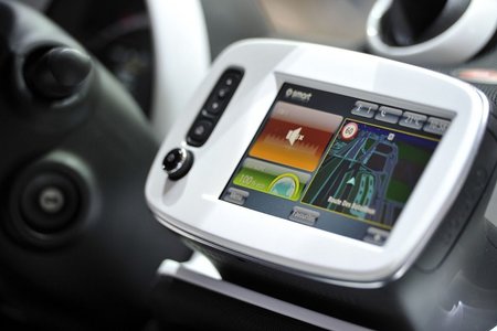 Nhiều công nghệ mới trên ô tô tài xế không ngó ngàng đến