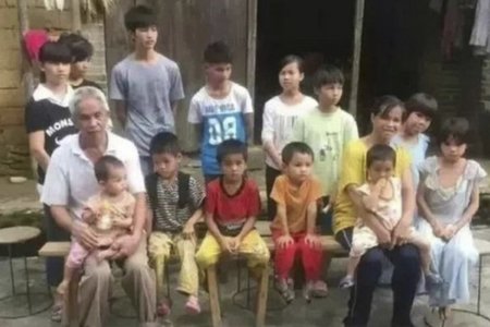 Gia đình ''siêu đẻ'' ở Trung Quốc: Sinh 15 con trong vòng 20 năm