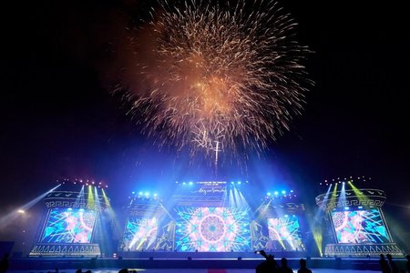 Cận cảnh ''bữa tiệc âm nhạc'' đỉnh cao khởi đầu mùa du lịch Sầm Sơn 2022
