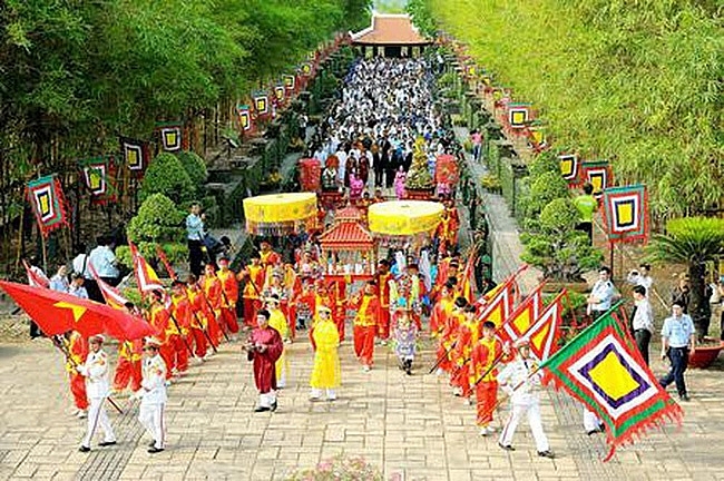 Tìm hiểu lễ Giỗ tổ Hùng Vương - Văn hóa tâm linh của người Việt