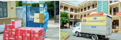 Các công tác giao nhận sữa và quà tặng đến các địa điểm cách ly được Vinamilk thực hiện một cách nghiêm túc, tuân thủ chặt chẽ quy định phòng dịch.