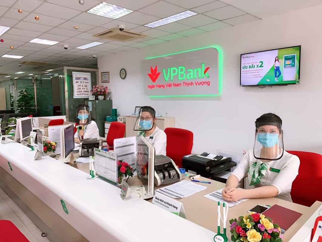 VPBank làm việc với các nhà phân tích chứng khoán chuyên nghiệp