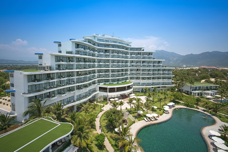 Resort 5 sao Cam Ranh mở cửa đón khách trở lại từ 16/10