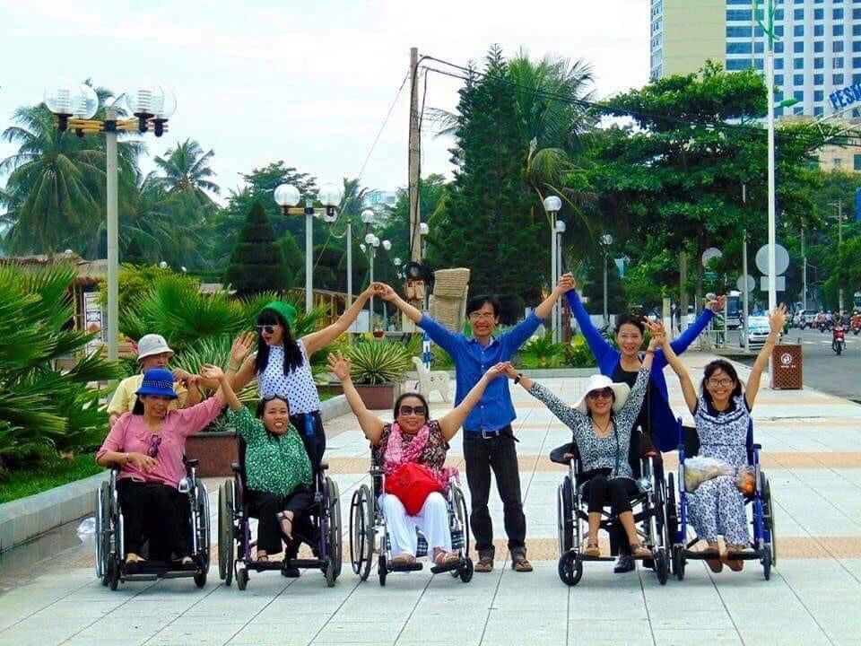 Những câu chuyện về tình yêu thương đẹp đẽ của Người khuyết tật