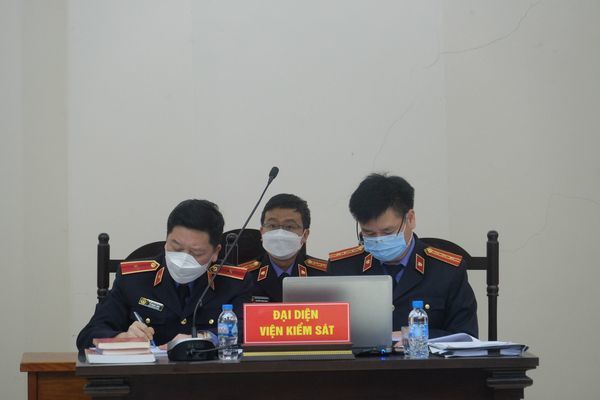 Đề nghị tuyên phạt ông Nguyễn Đức Chung 3 - 4  năm tù