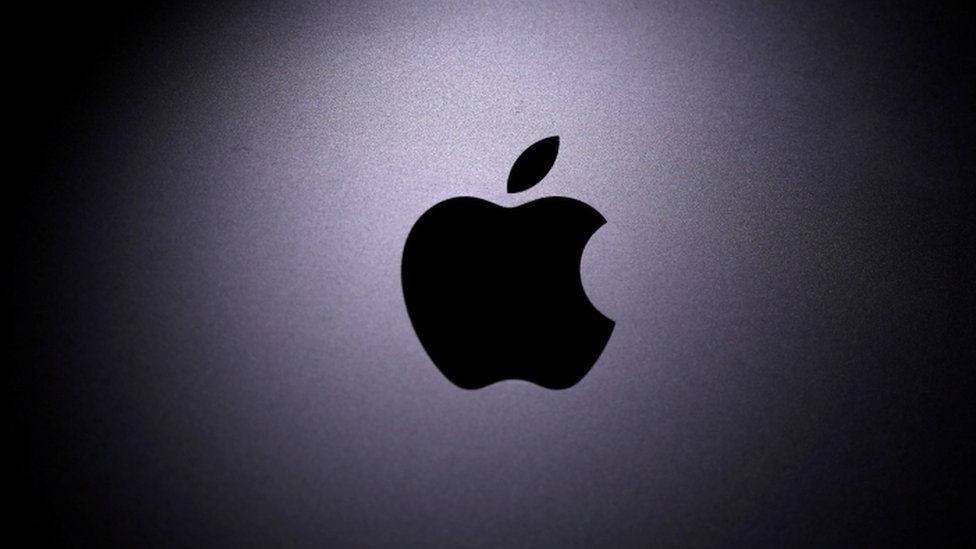 Apple bị kiện vì sản phẩm làm thủng màng nhĩ người dùng