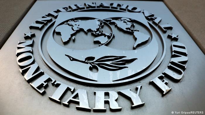 IMF hạ dự báo tăng trưởng, cảnh báo suy thoái toàn cầu