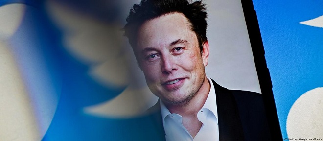 Elon Musk nắm quyền kiểm soát Twitter